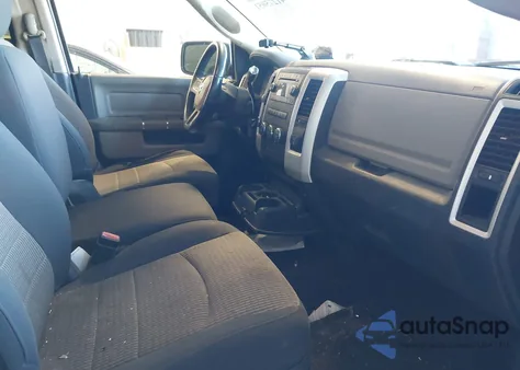 2010 Dodge Ram 1500 Slt/Sport/Trx из США, поврежденный, VIN 1D7RV1GT4AS262288